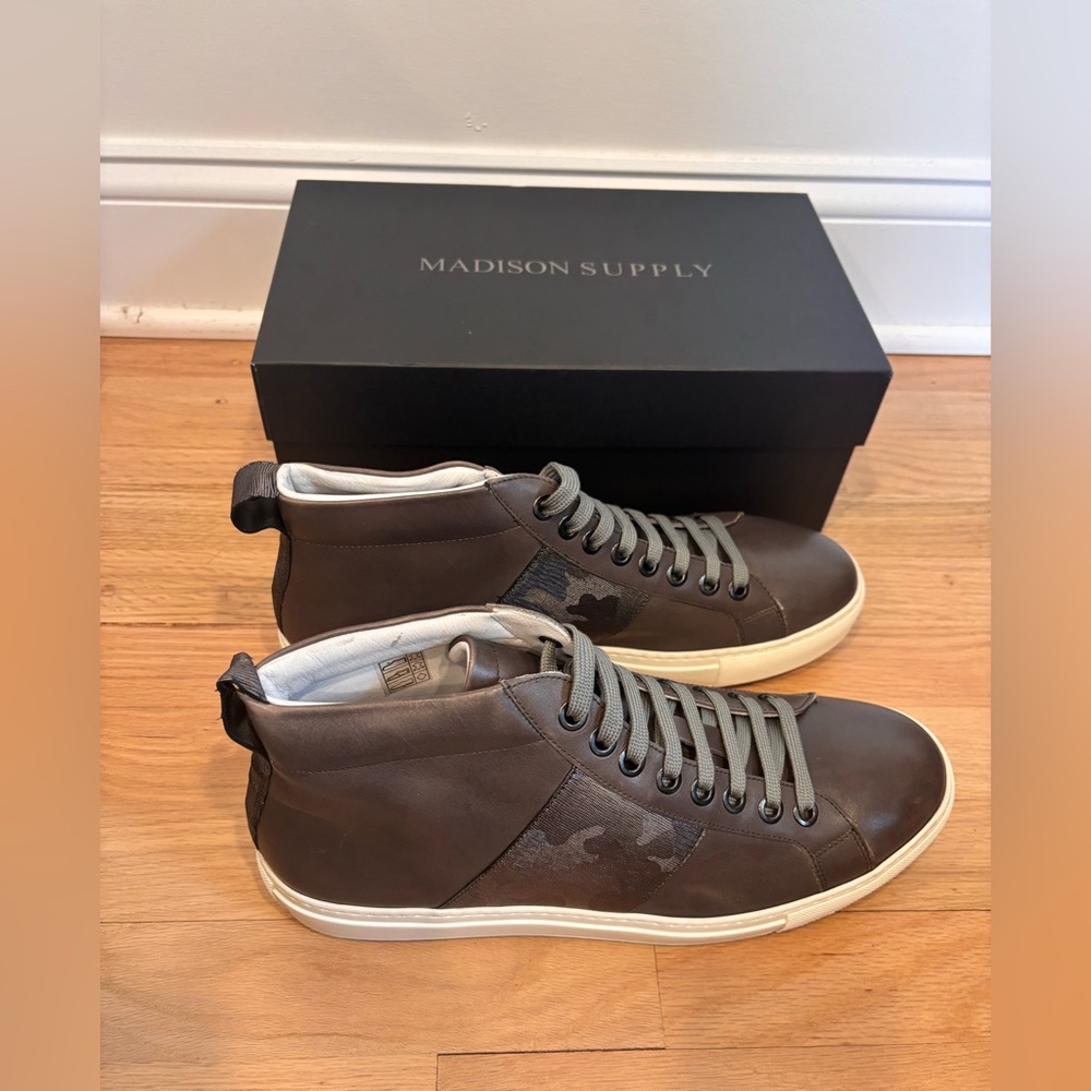 Madison Supply grey camouflage panel high-top sneakers size 12 new in box